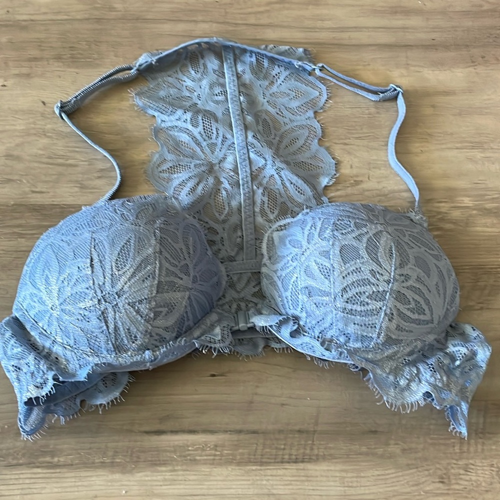 Victoria’s Secret “Date” Racerback Pushup Bra- 34A